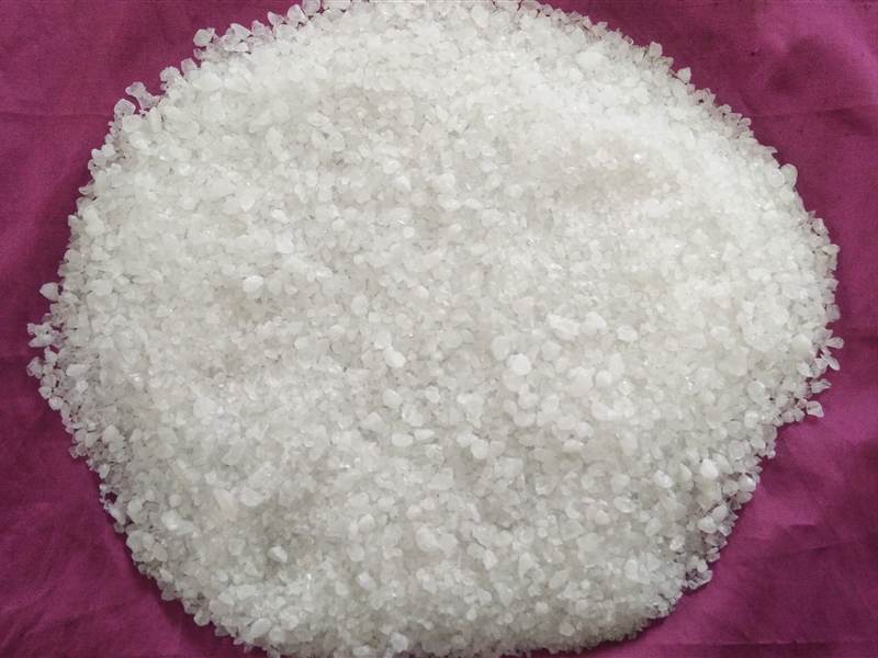 Manufacturer of Quartz Gritz in India